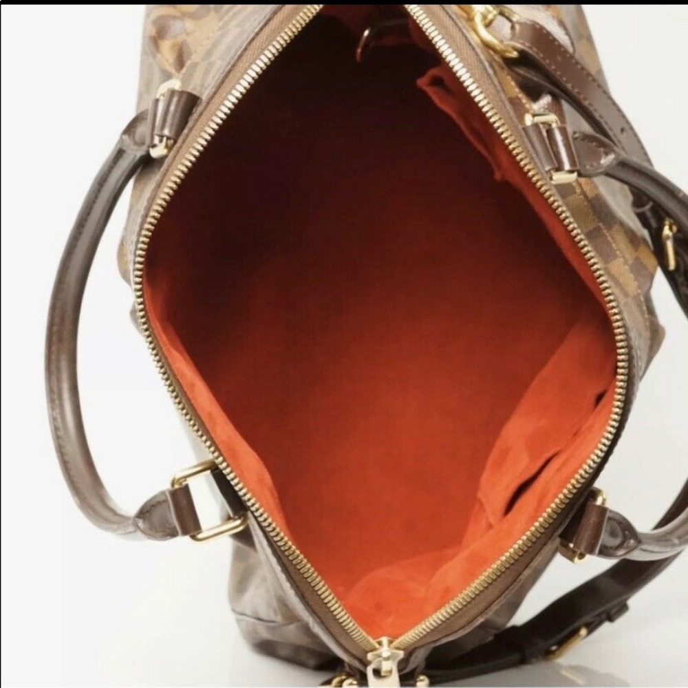 Louis Vuitton Trevi Purse